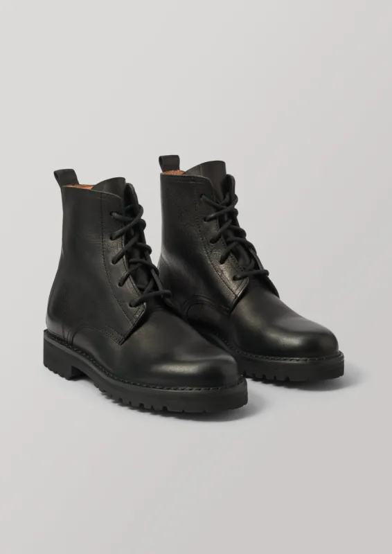 Fracap Arlen Leather Boots | Black sold by TOAST