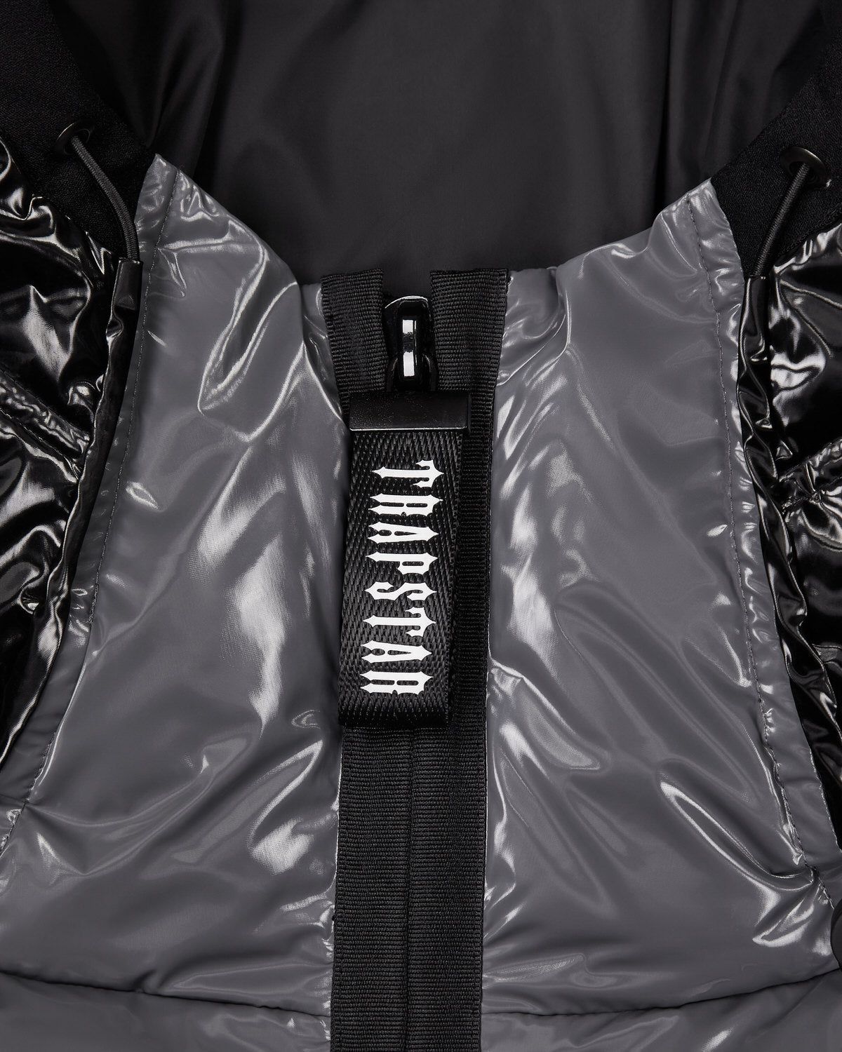 Irongate T 2-Tone Puffer - Black sold by Trapstar London product image thumbnail 2