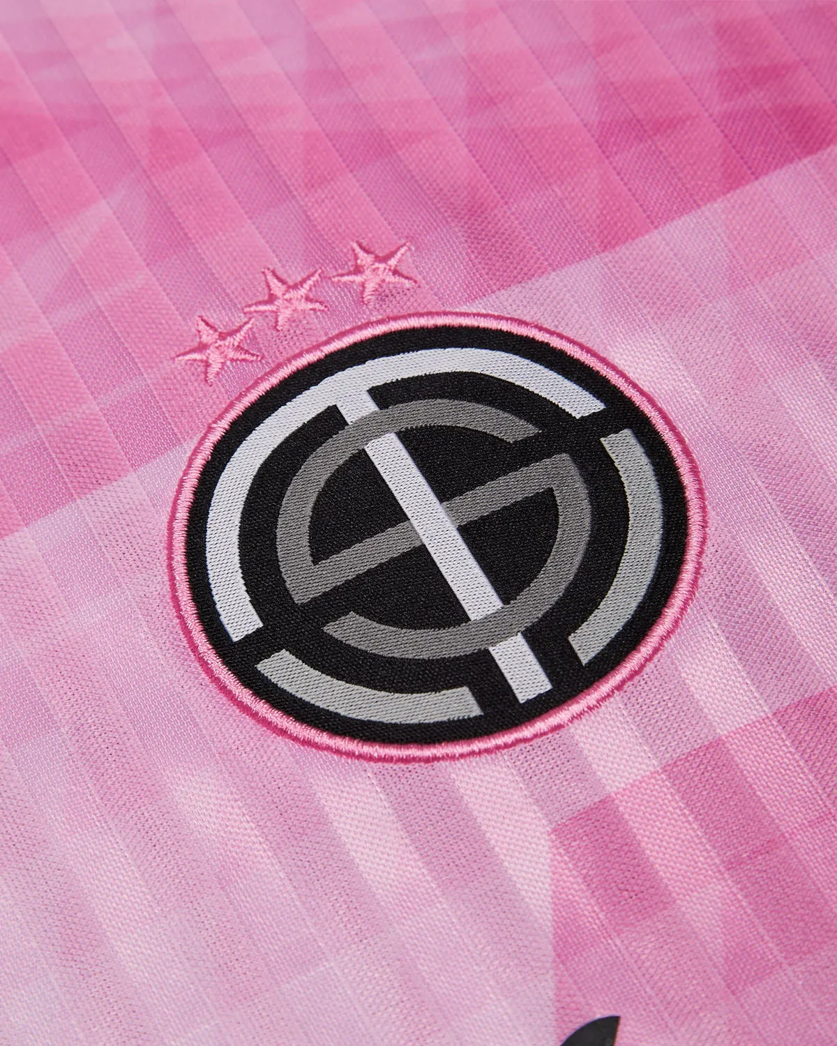 Hyperdrive Football Jersey - Pink* sold by Trapstar London product image thumbnail 4