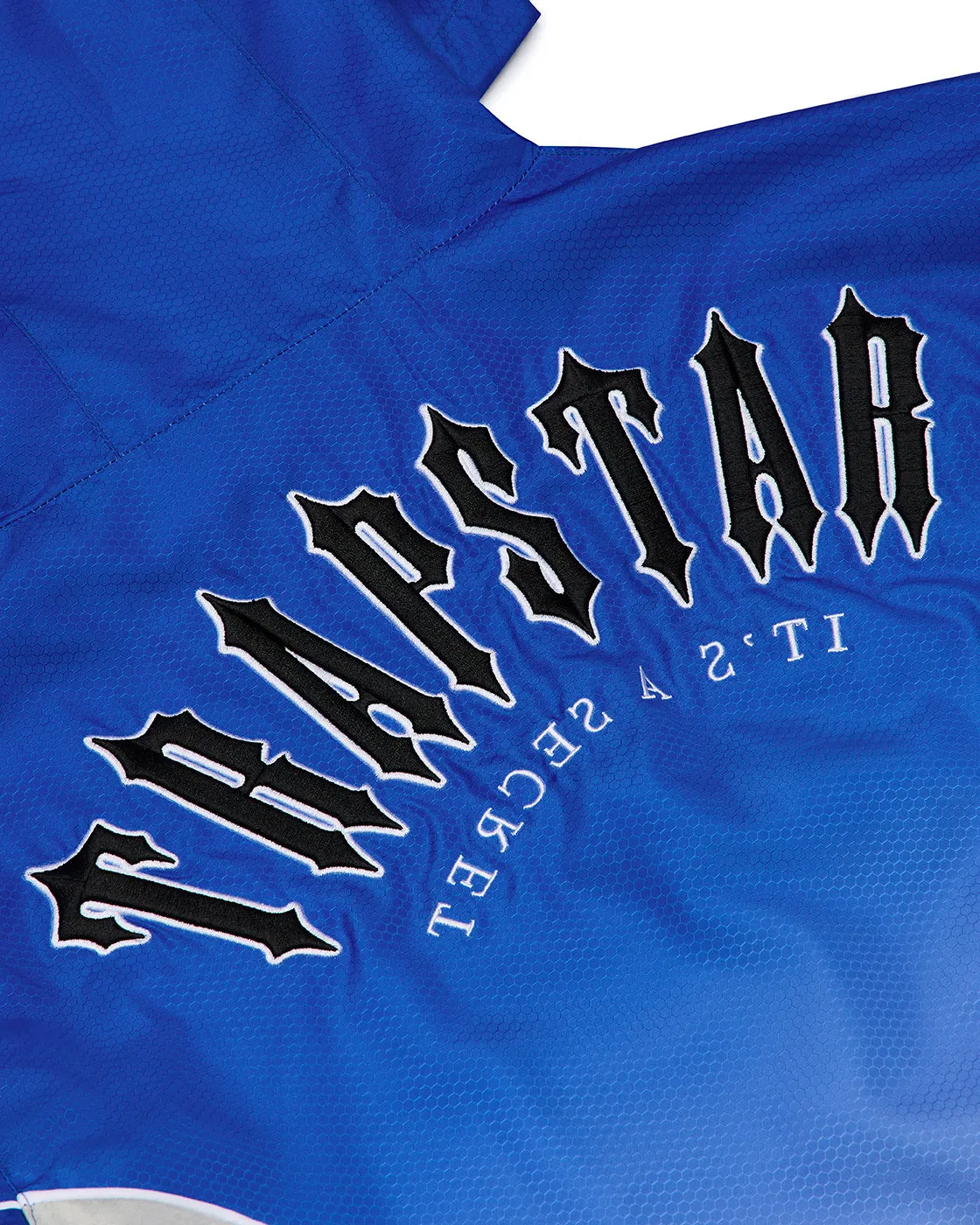 Silicone Badge Windbreaker - Blue Gradient sold by Trapstar London product image thumbnail 3