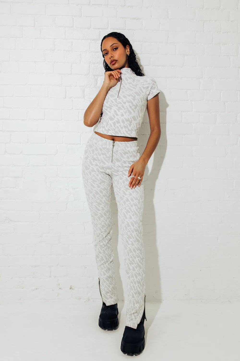 Women's Jacquard Fitted Zip Crop Top - White sold by Trapstar London product image thumbnail 5