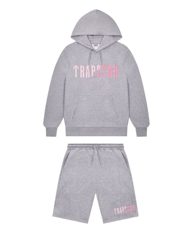 Decoded Chenille Hooded Shorts Set - Black/Pink | Parallel
