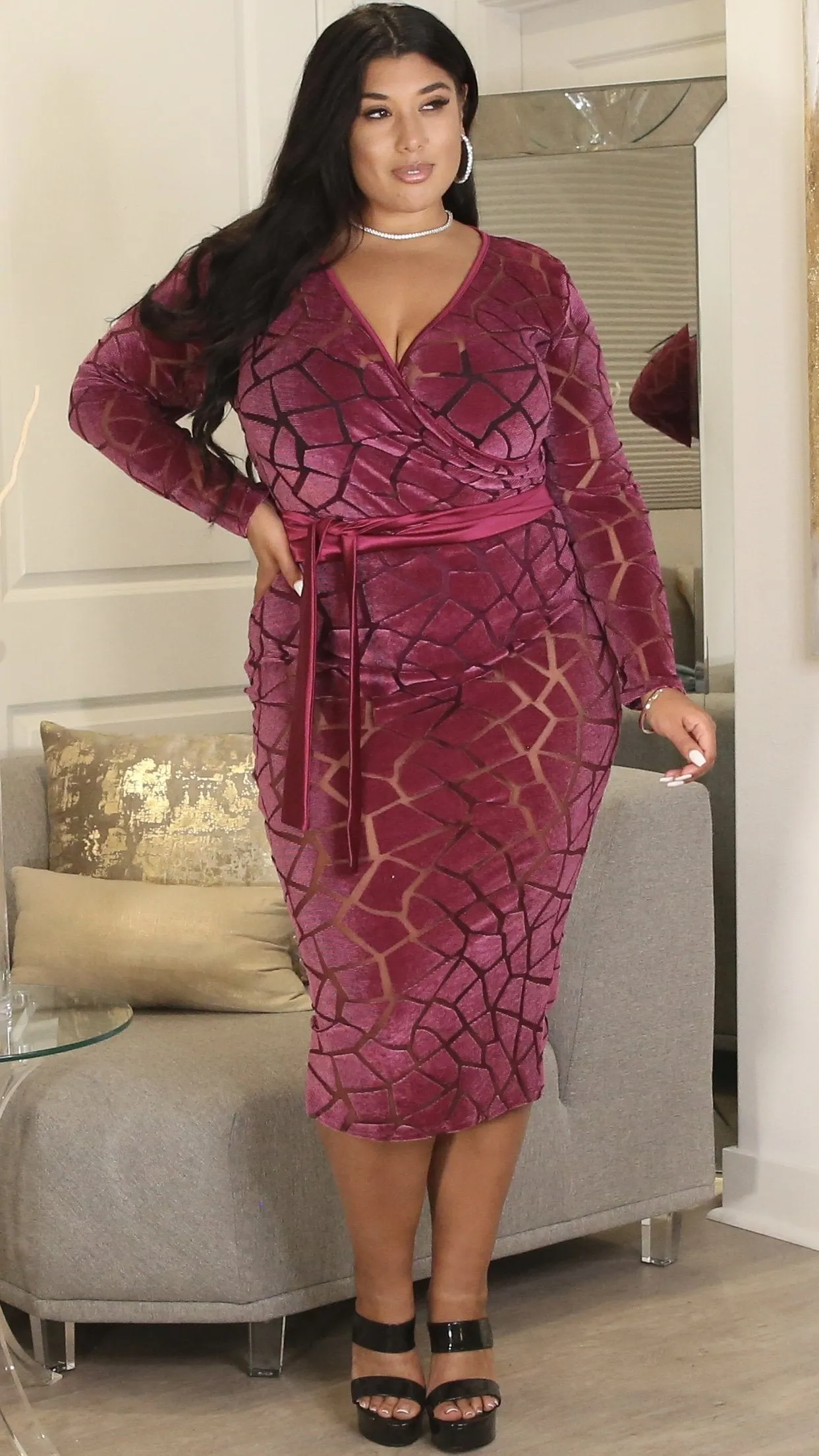 Burnout Velvet Sheer Dress (Magenta) sold by Boughie Curves product image thumbnail 4