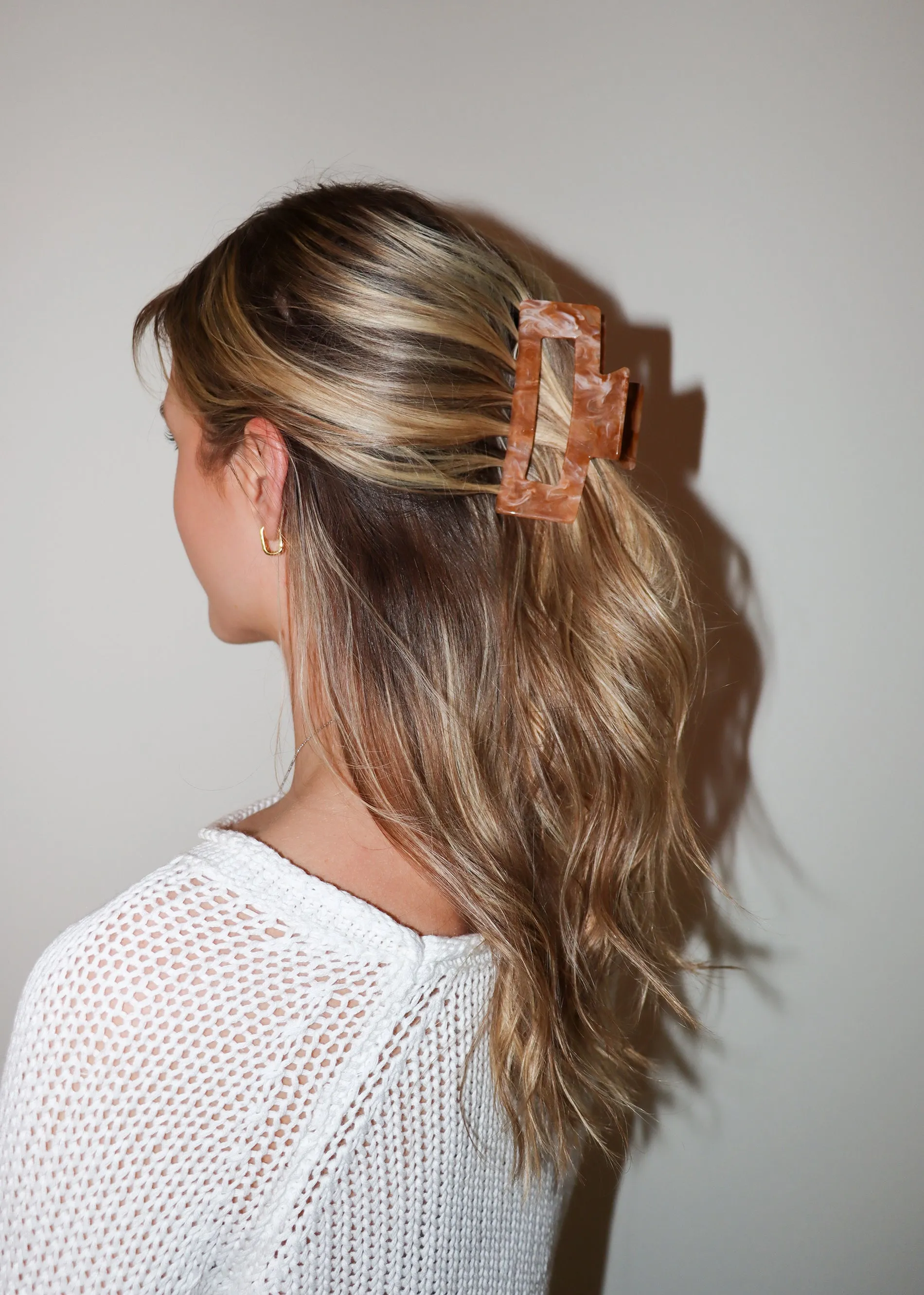 Ain't Nobody Claw Clip ★ Marble Brown sold by Rock N Rags product image thumbnail 2