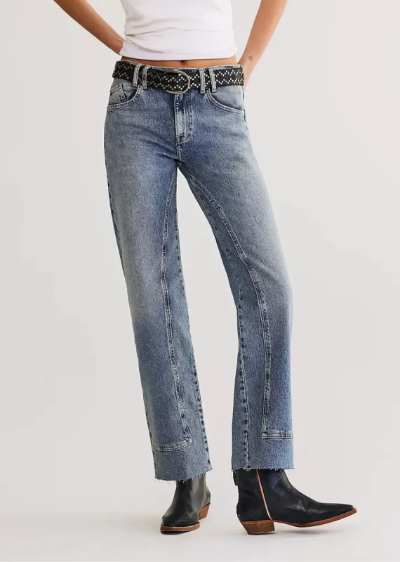 Free People Risk Taker Mid-Rise Jeans ★ Medium Wash sold by Rock N Rags