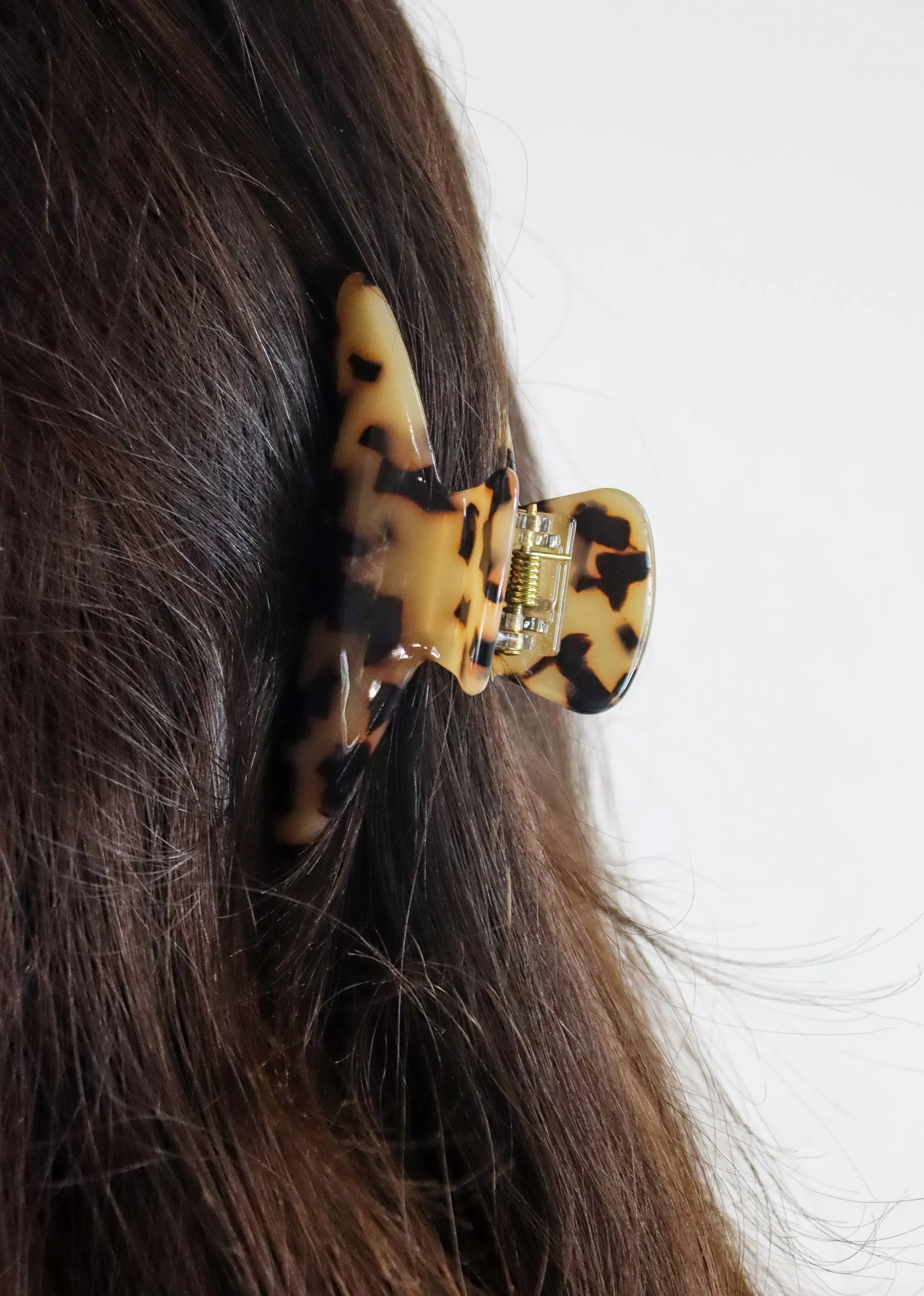 Roses Claw Clip ★ Light Tortoise sold by Rock N Rags product image thumbnail 3