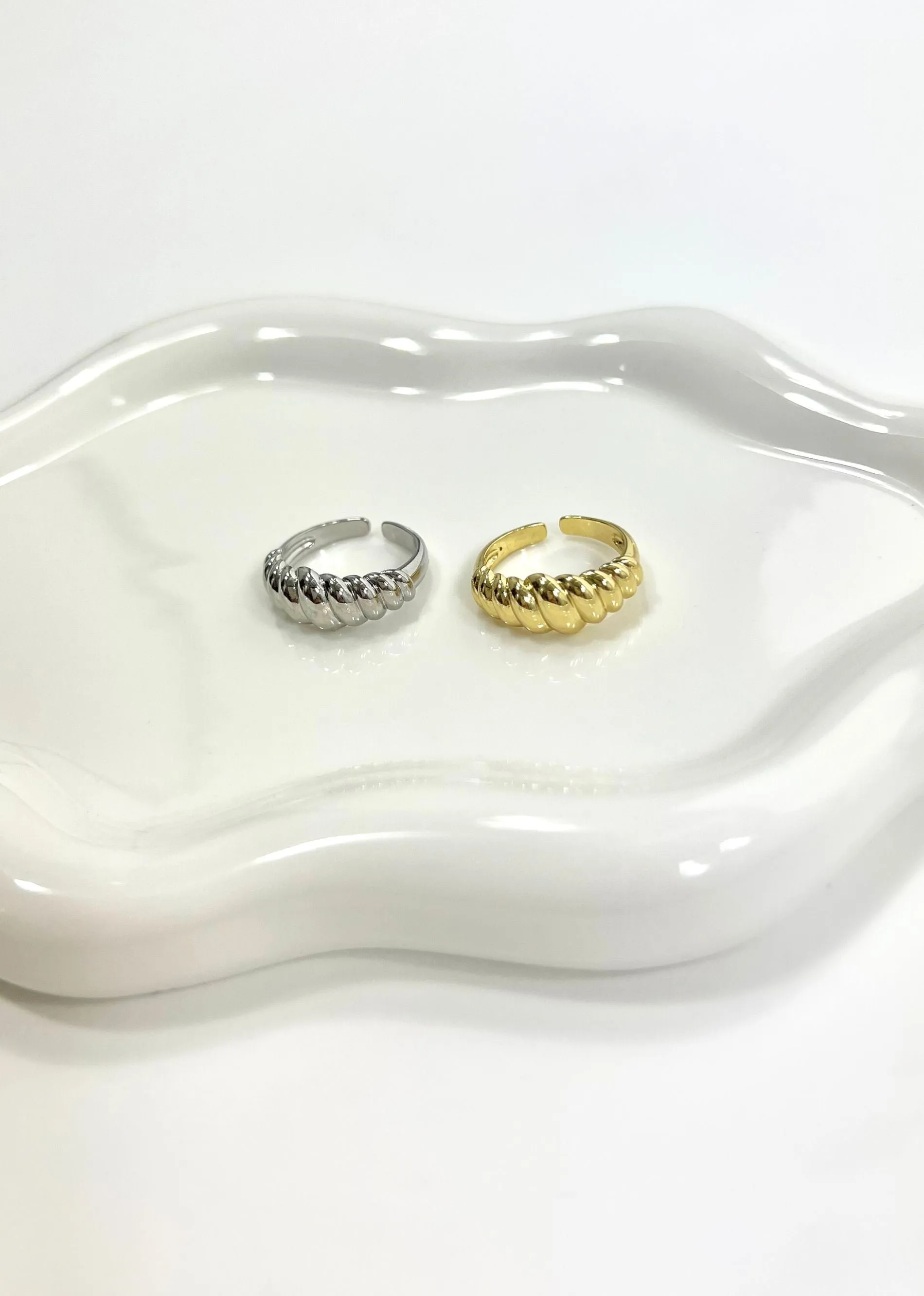 Adjustable Twist Ring ★Multi sold by Rock N Rags