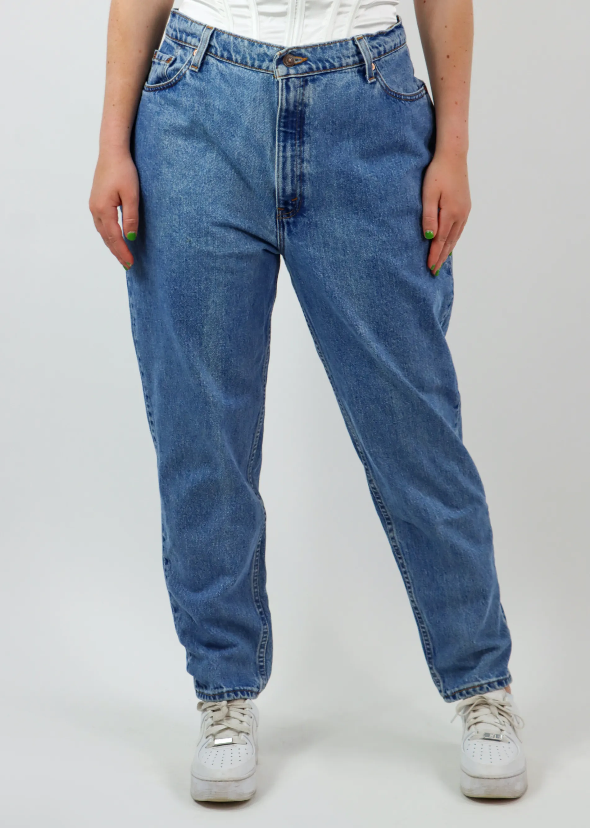 Give Me Everything Vintage Levi Jeans ★ Medium Wash sold by Rock N Rags product image thumbnail 2