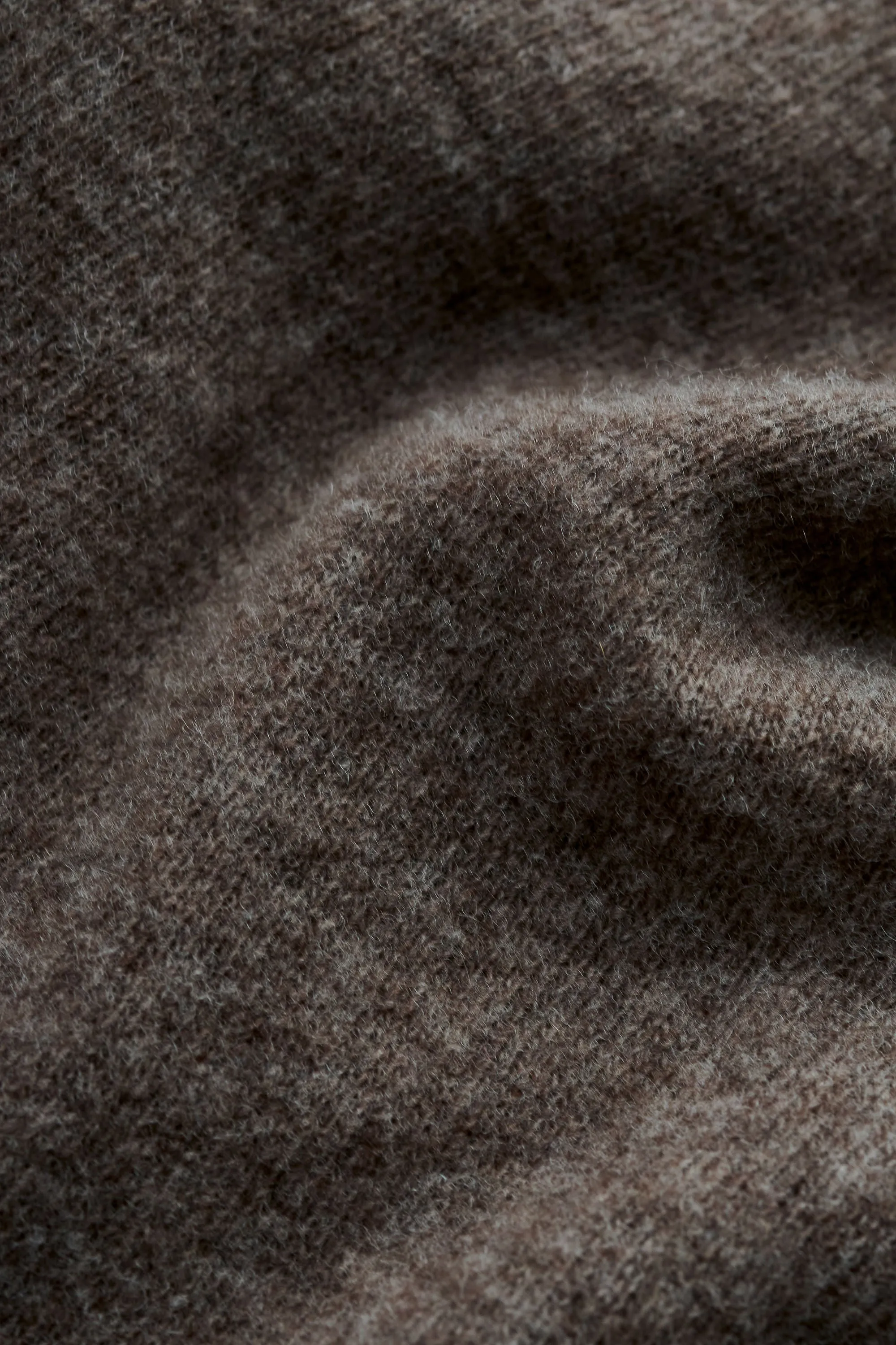 LURIN LONGSLEEVE sold by A Kind of Guise product image thumbnail 4