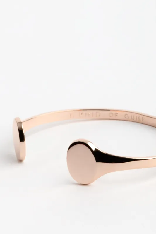 SIGNET BRACELET ROSE made by A Kind of Guise