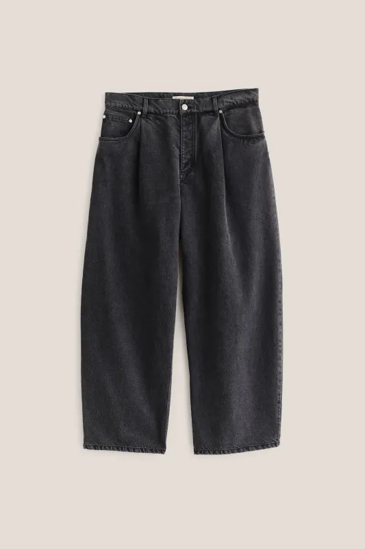 DUMA PLEATED DENIM made by A Kind of Guise