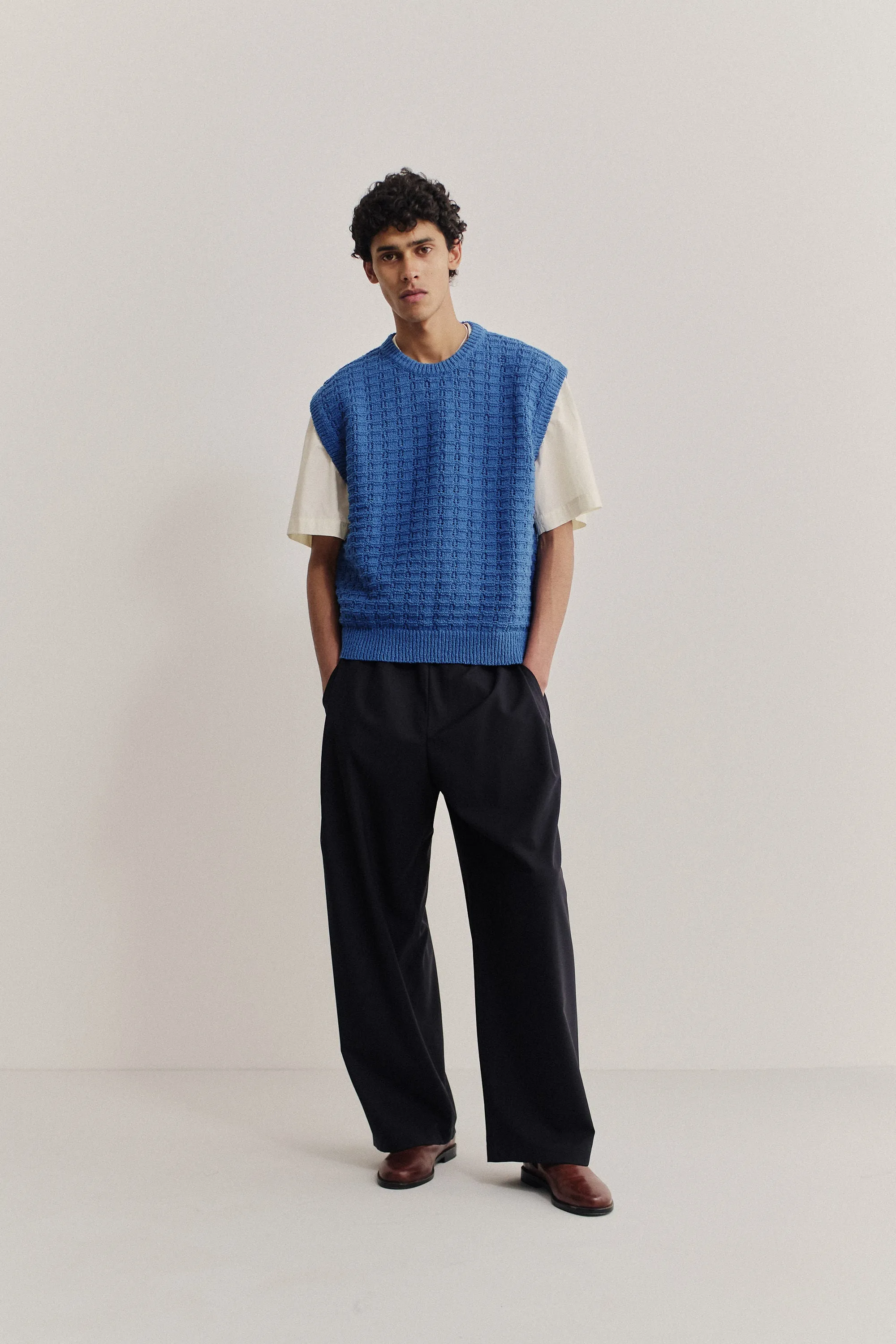 TEMBE KNIT VEST sold by A Kind of Guise product image thumbnail 3