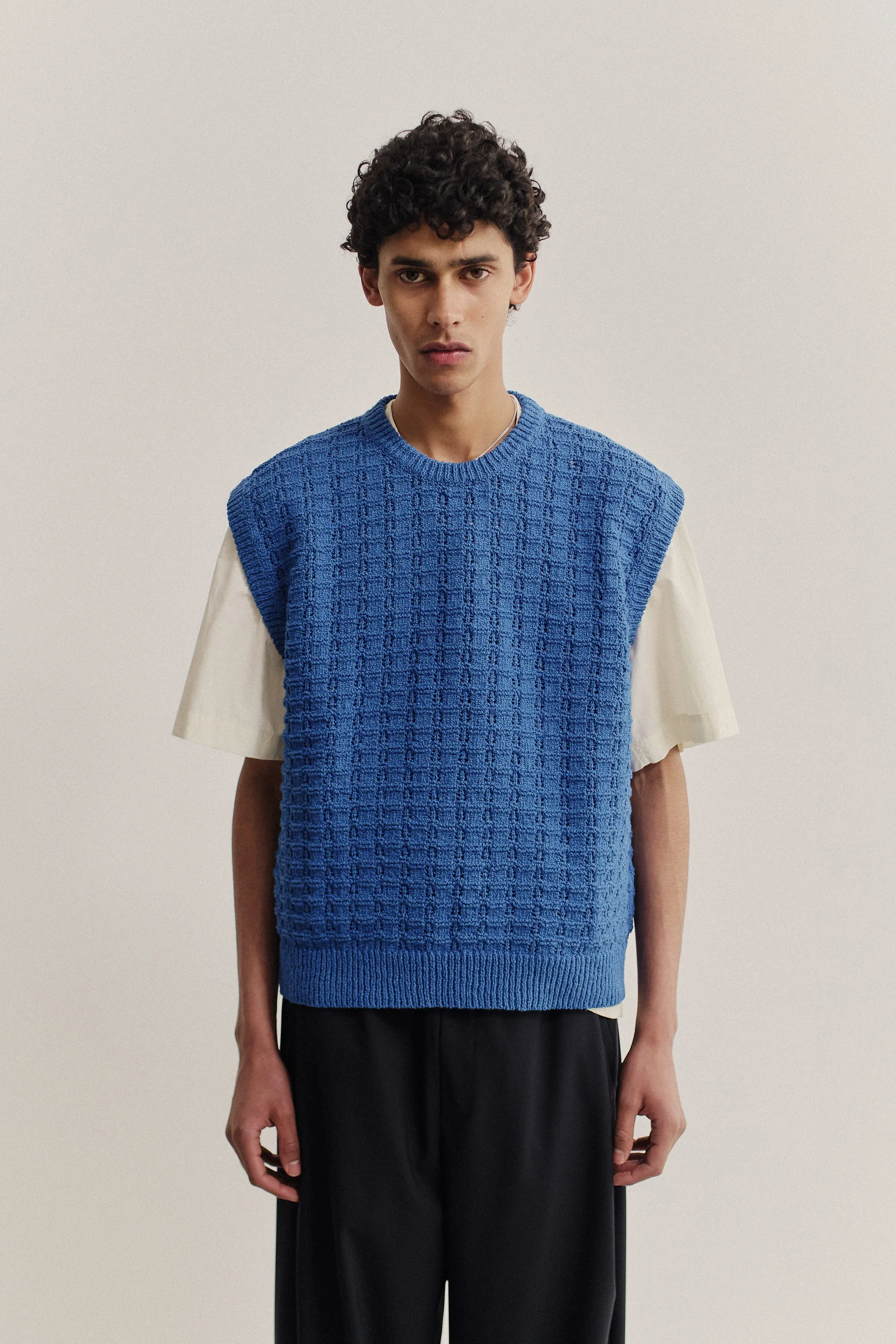 TEMBE KNIT VEST sold by A Kind of Guise product image thumbnail 4