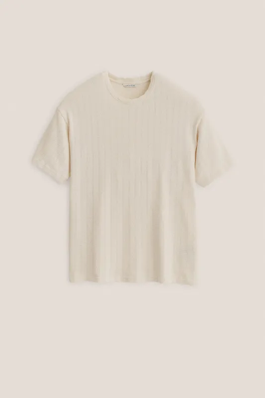 THUY T-SHIRT made by A Kind of Guise