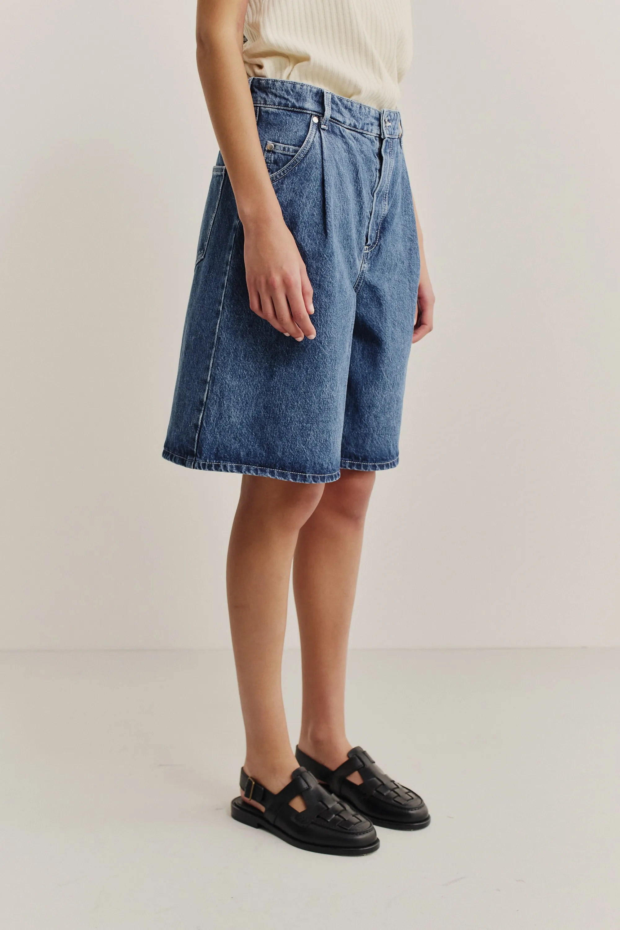 PEMBA PLEATED SHORTS sold by A Kind of Guise product image thumbnail 5