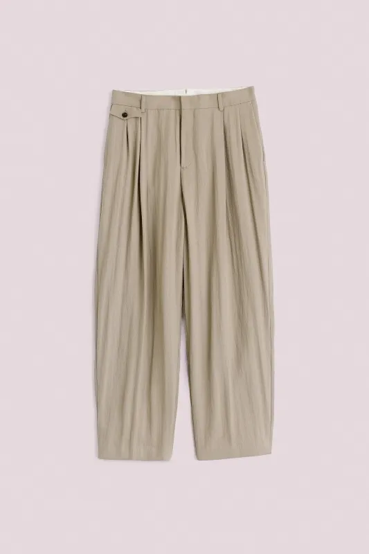 TAILORED TULIP TROUSERS made by A Kind of Guise