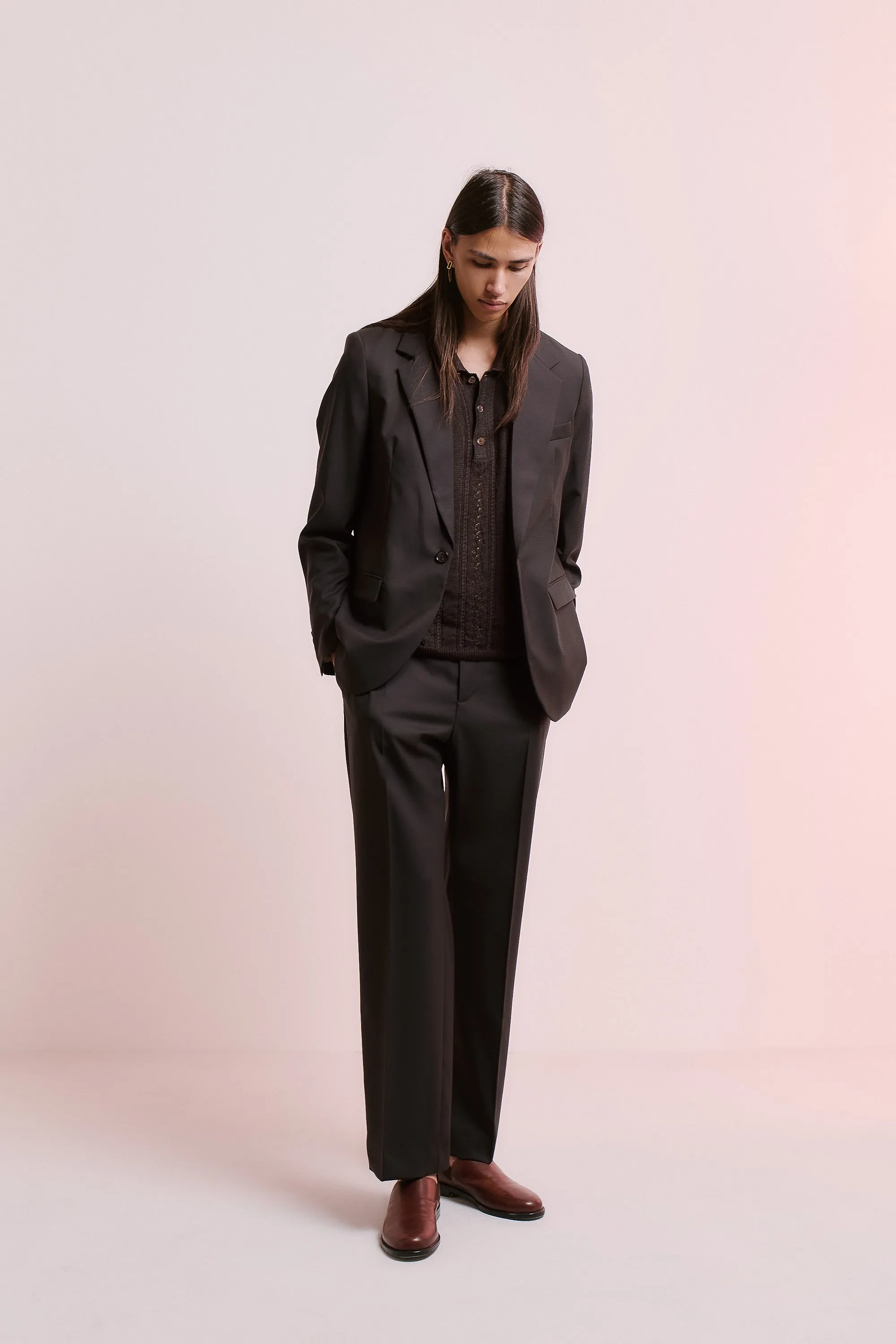 LOOSE NOTCH BLAZER sold by A Kind of Guise