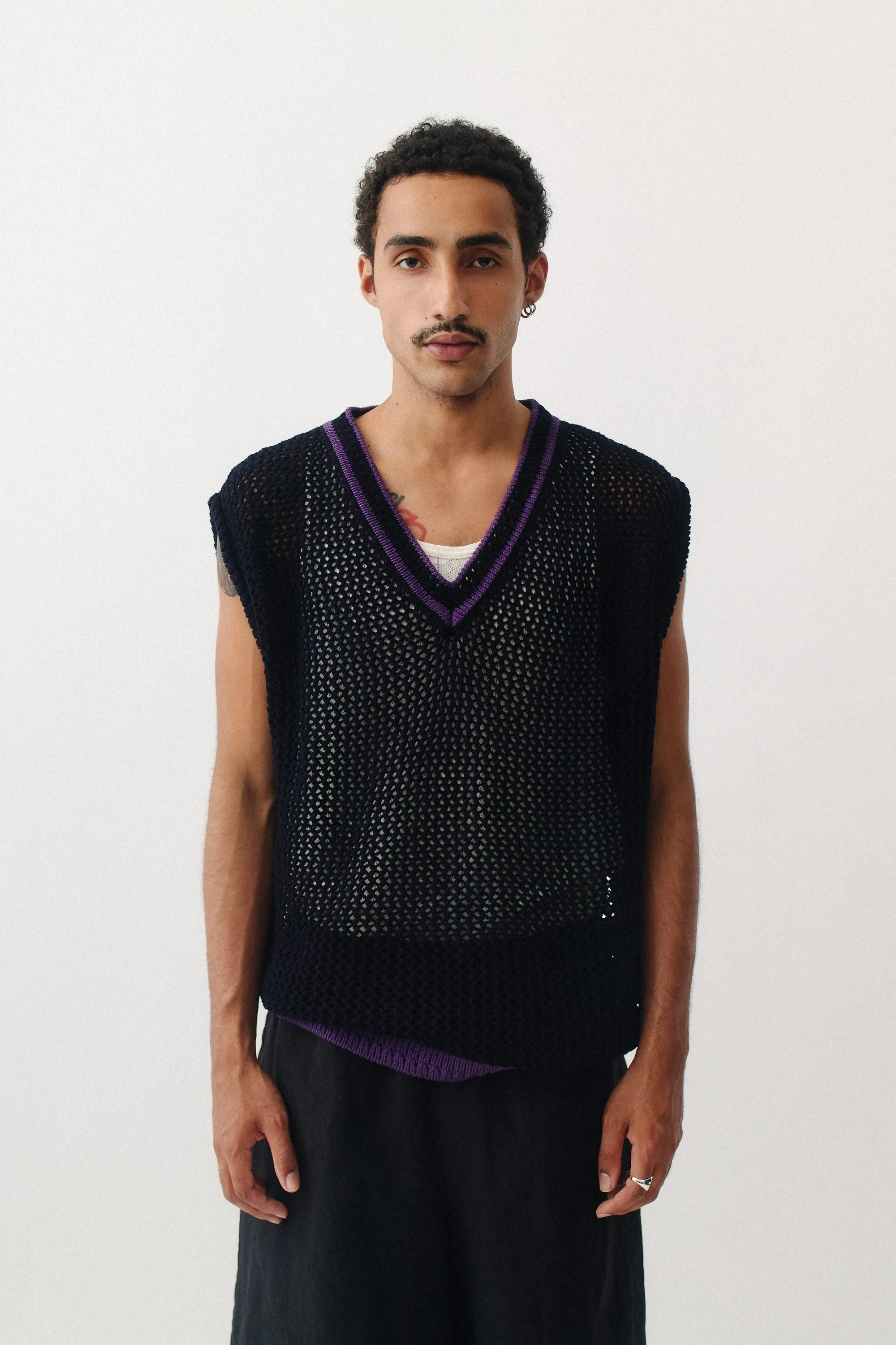 VIBO KNIT VEST sold by A Kind of Guise product image thumbnail 4