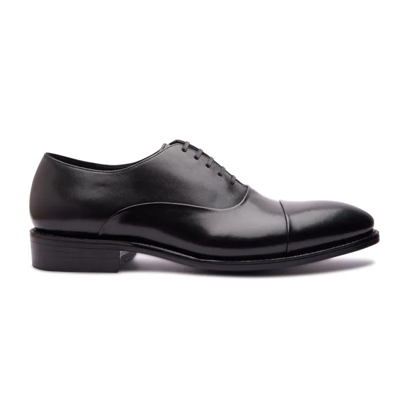 Romero, Cap-toe Oxford - Black | Hand Welted | Classics Collection made by Blkbrd Shoemaker