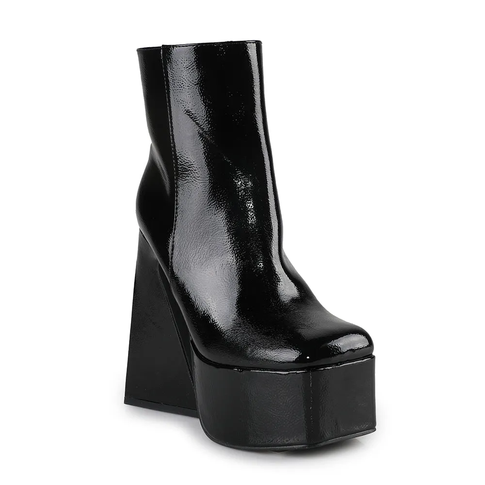 Quepos2 - Black sold by Anthony Wang product image thumbnail 2