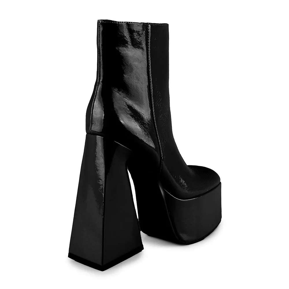 Quepos2 - Black sold by Anthony Wang product image thumbnail 3