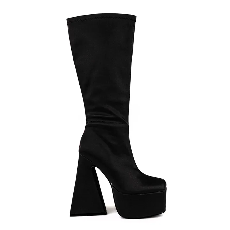 Quepos1 -  Black made by Anthony Wang