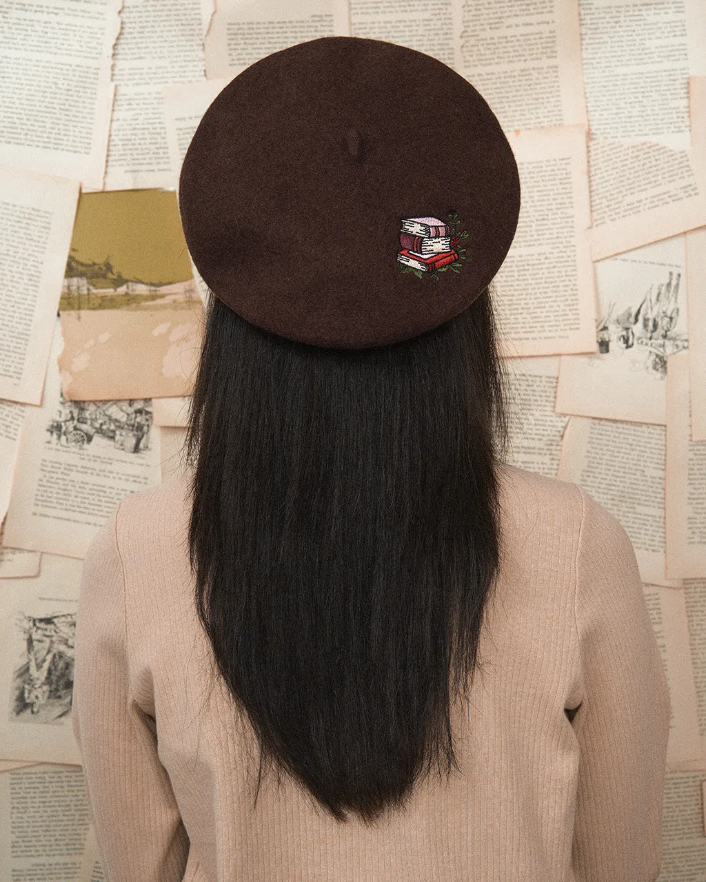 The Dark Academia Beret sold by Kina and Tam product image thumbnail 3