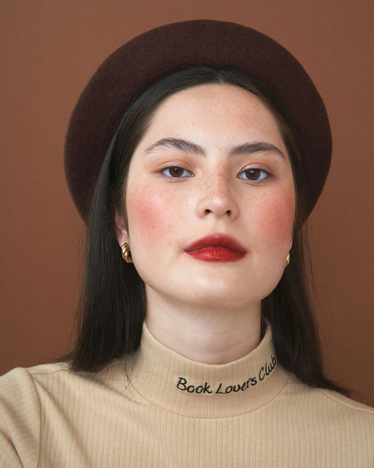 The Dark Academia Beret sold by Kina and Tam product image thumbnail 4