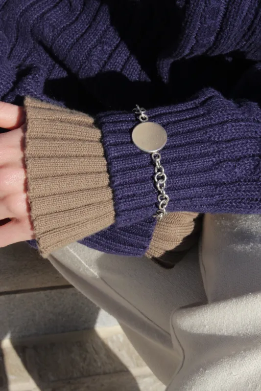 Vintage Sterling Silver Circle ID Bracelet made by Vintage