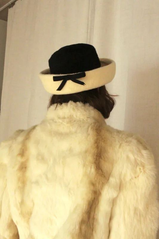 Gorgeous Vintage Cream & Onyx Fur Hat made by Vintage