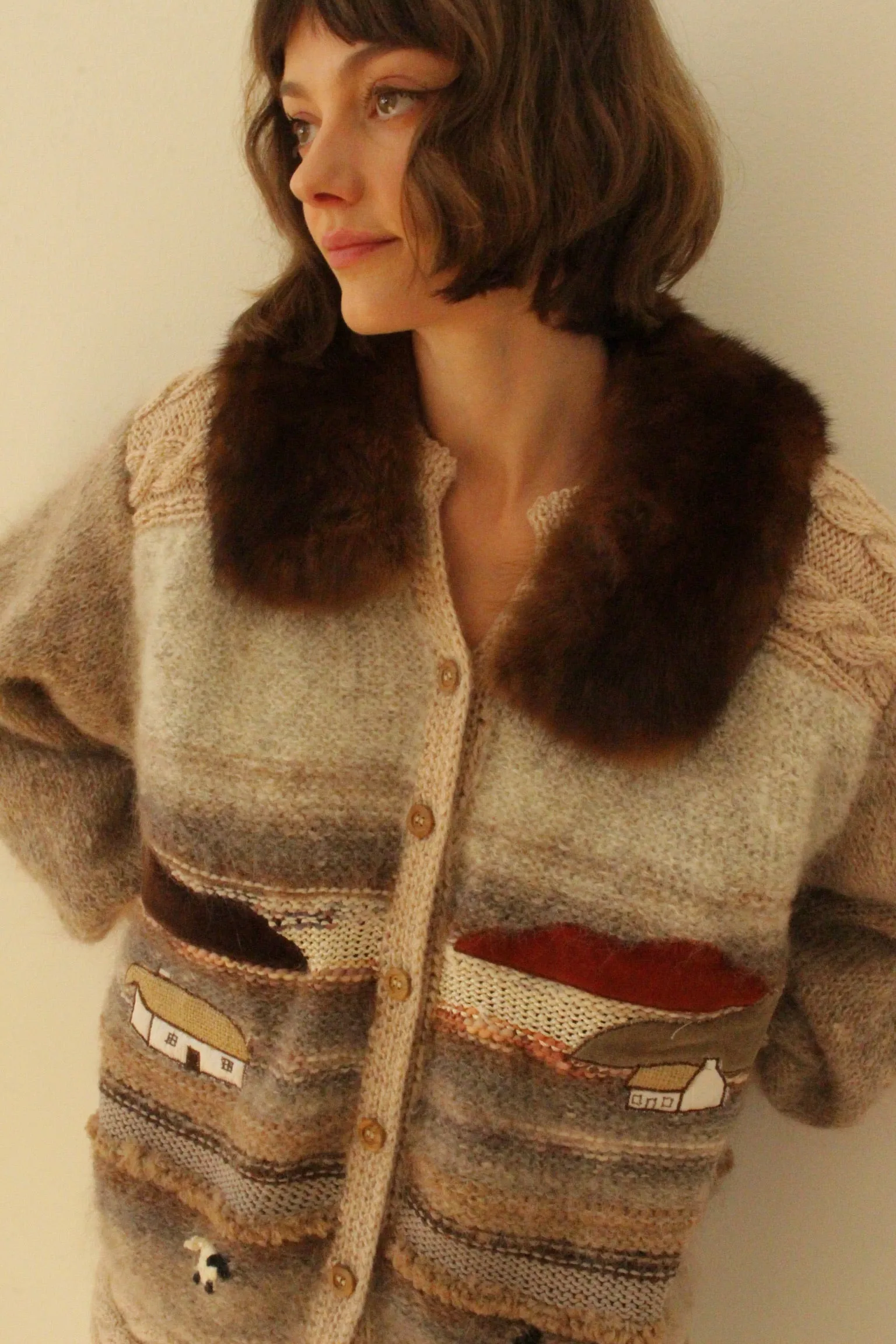 Vintage Caramel Fur Collar sold by NA NIN product image thumbnail 5