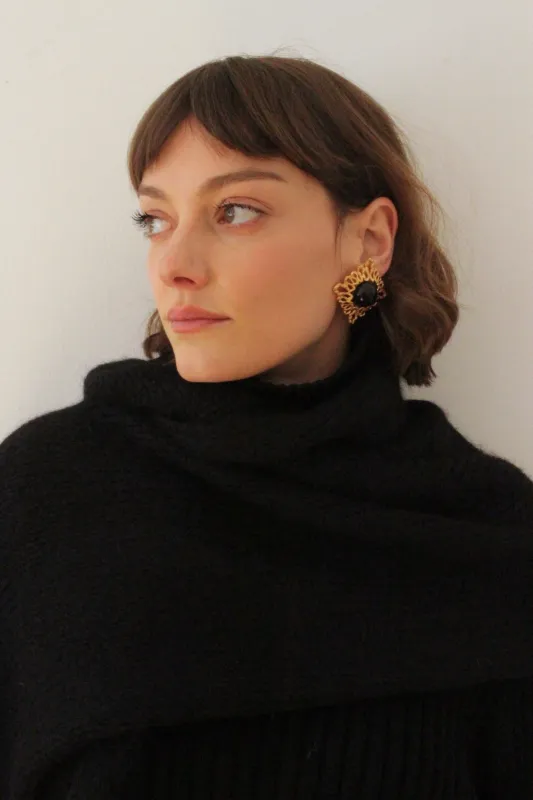 Favorite Vintage Gold Lace & Onyx Earrings made by Vintage