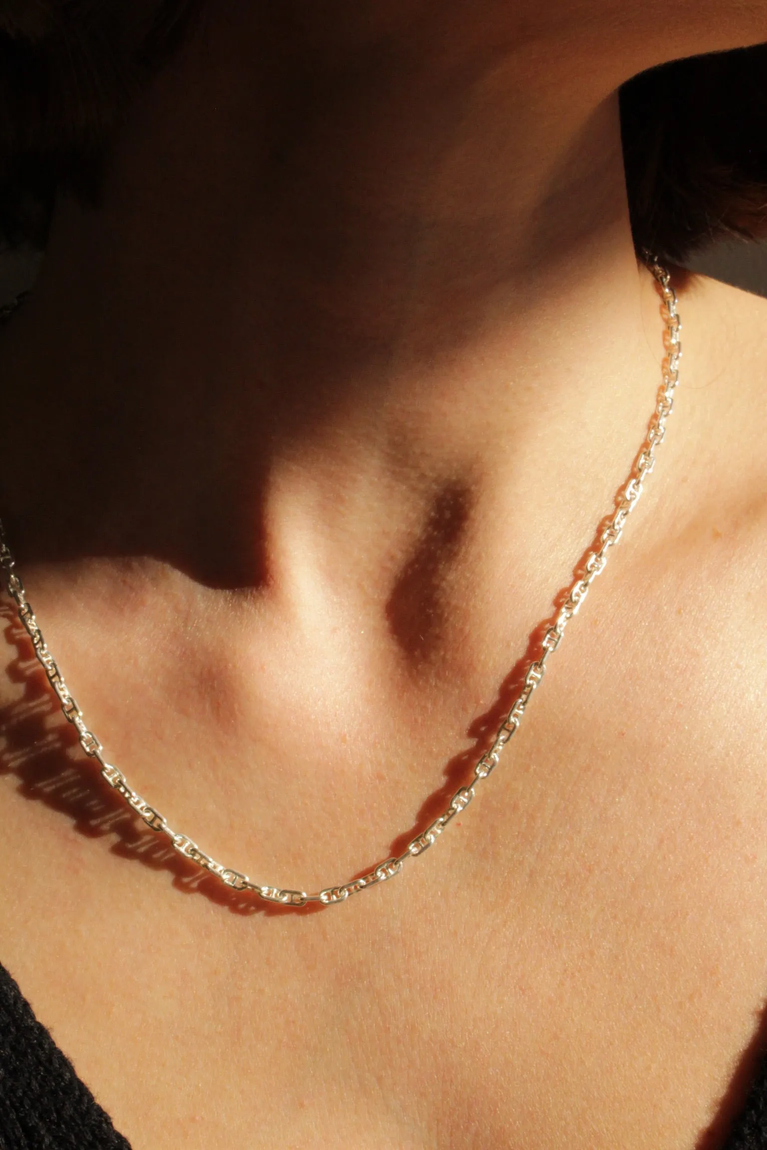 Anchor Chain sold by NA NIN