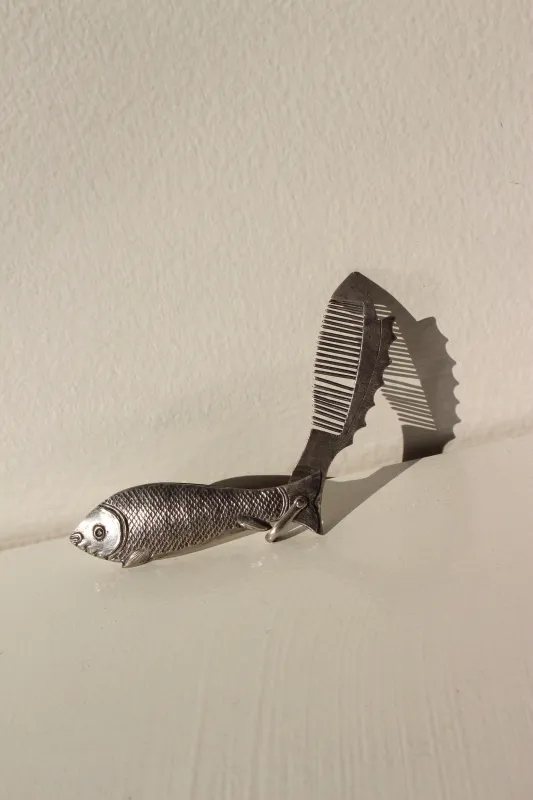 Exquisite Vintage Silver Fish Comb Pendant made by Vintage