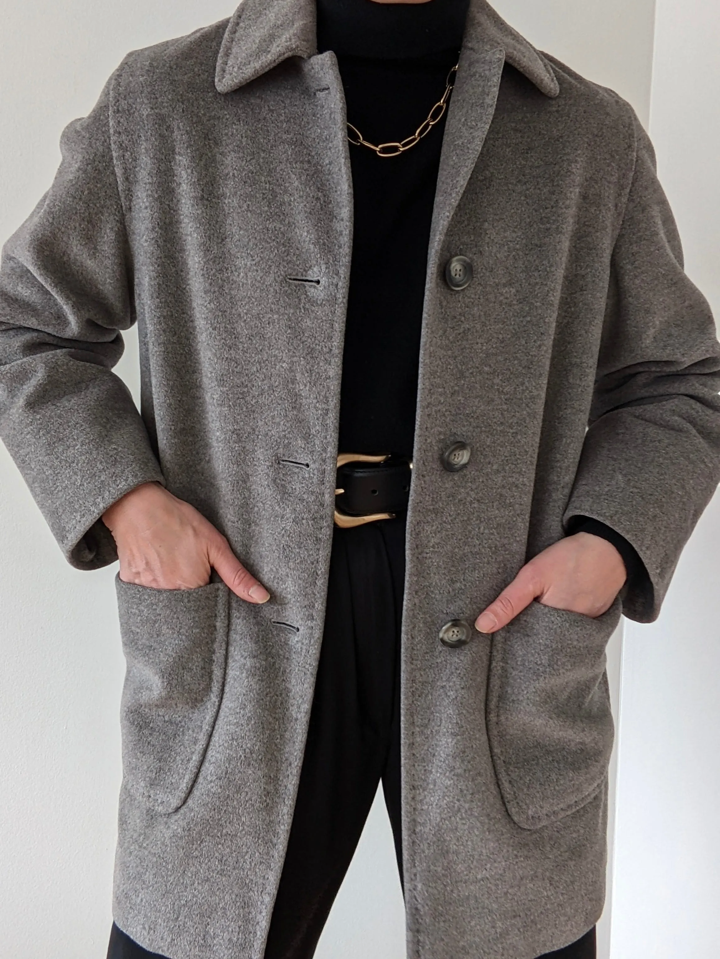 Luxurious Vintage Ash Cashgorissimo Coat sold by NA NIN product image thumbnail 4