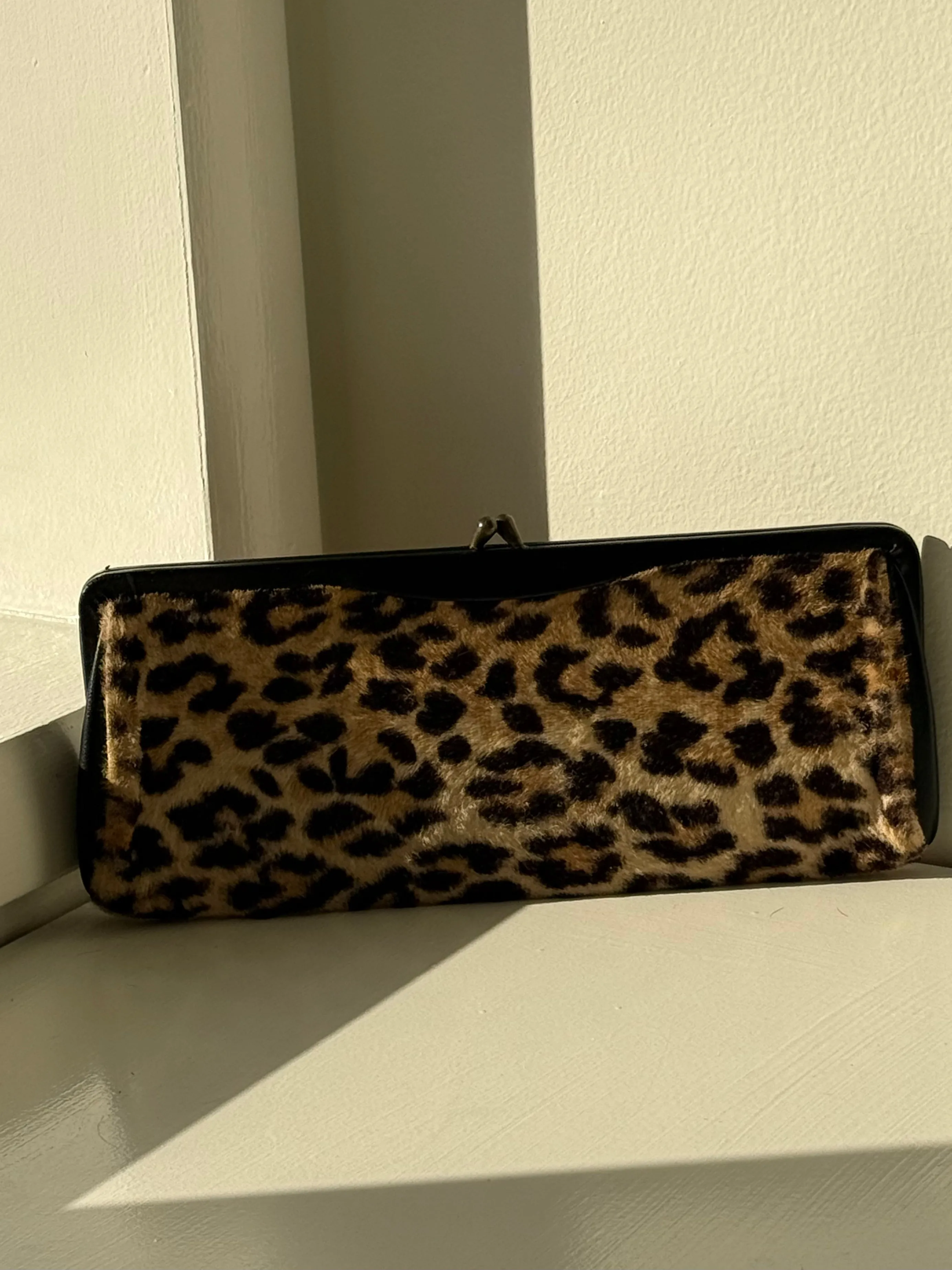 Favorite Vintage Faux Leopard Fur Clutch sold by NA NIN product image thumbnail 2