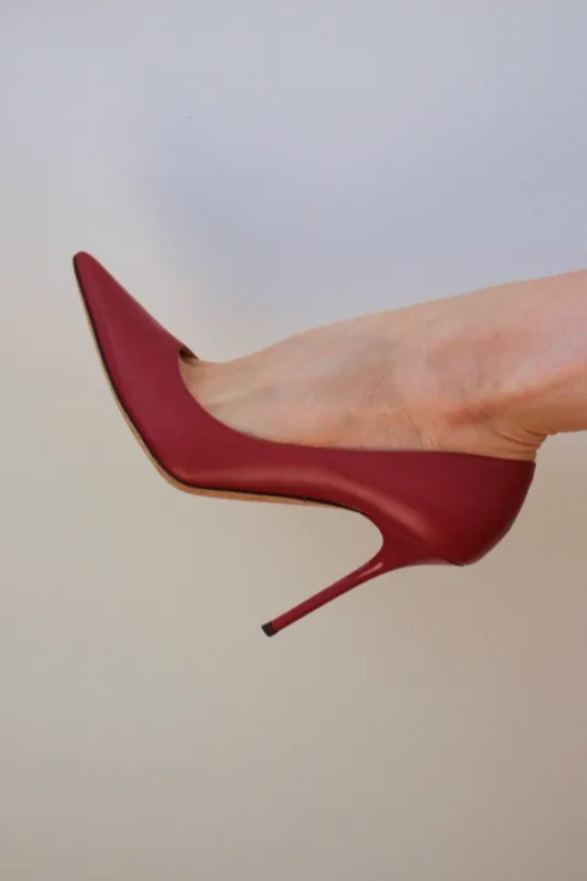 Stunning Jimmy Choo Red Leather Pumps sold by NA NIN