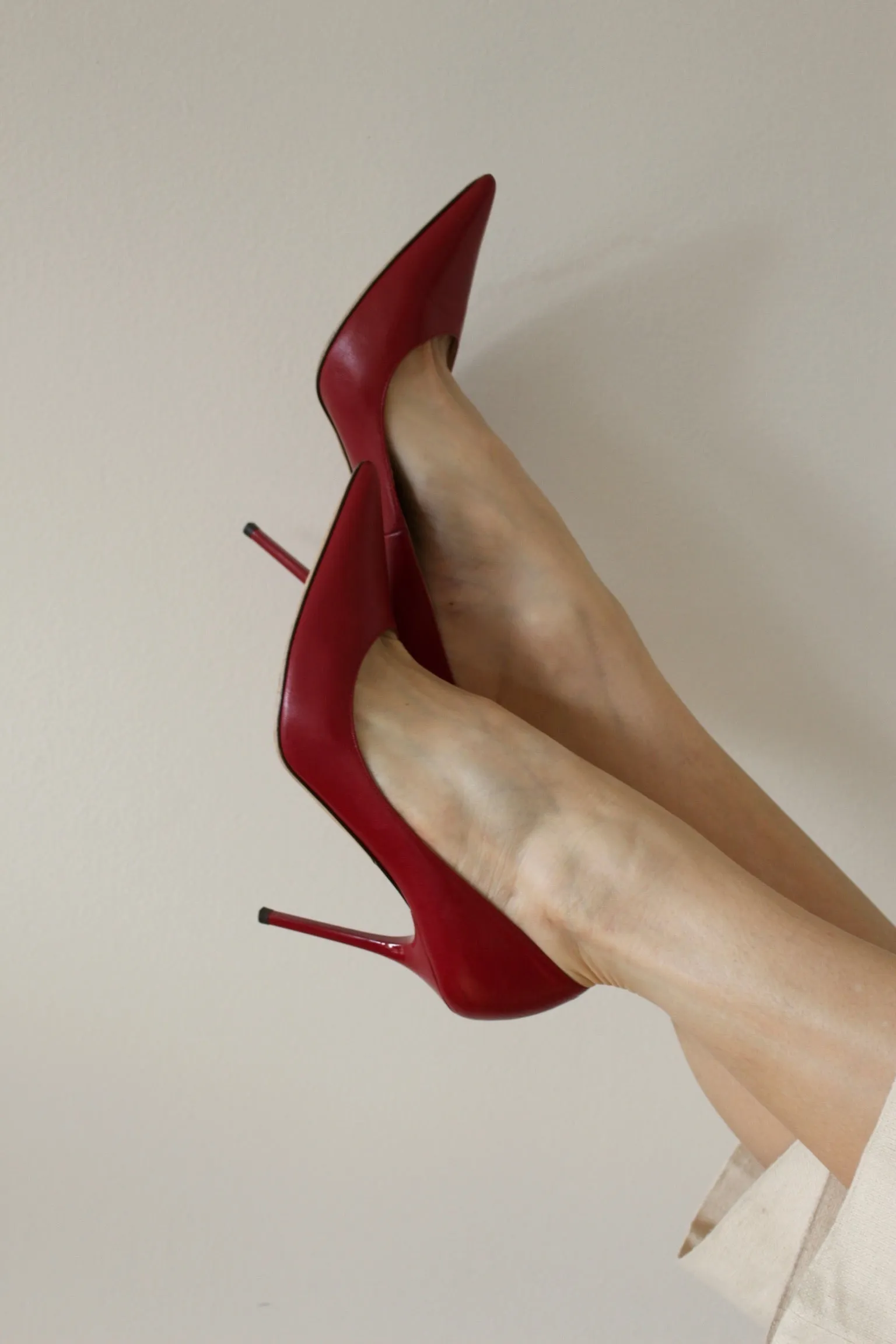 Stunning Jimmy Choo Red Leather Pumps sold by NA NIN product image thumbnail 5