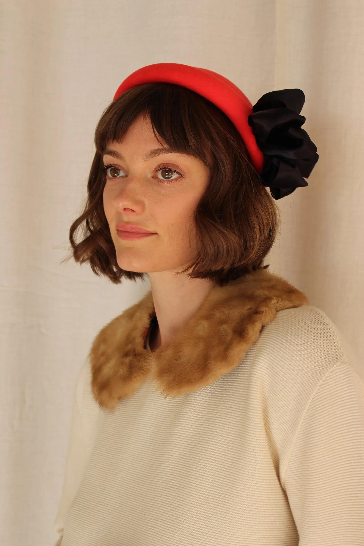 Amazing Vintage Holly Felted Wool & Satin Ribbon Hat sold by NA NIN product image thumbnail 2