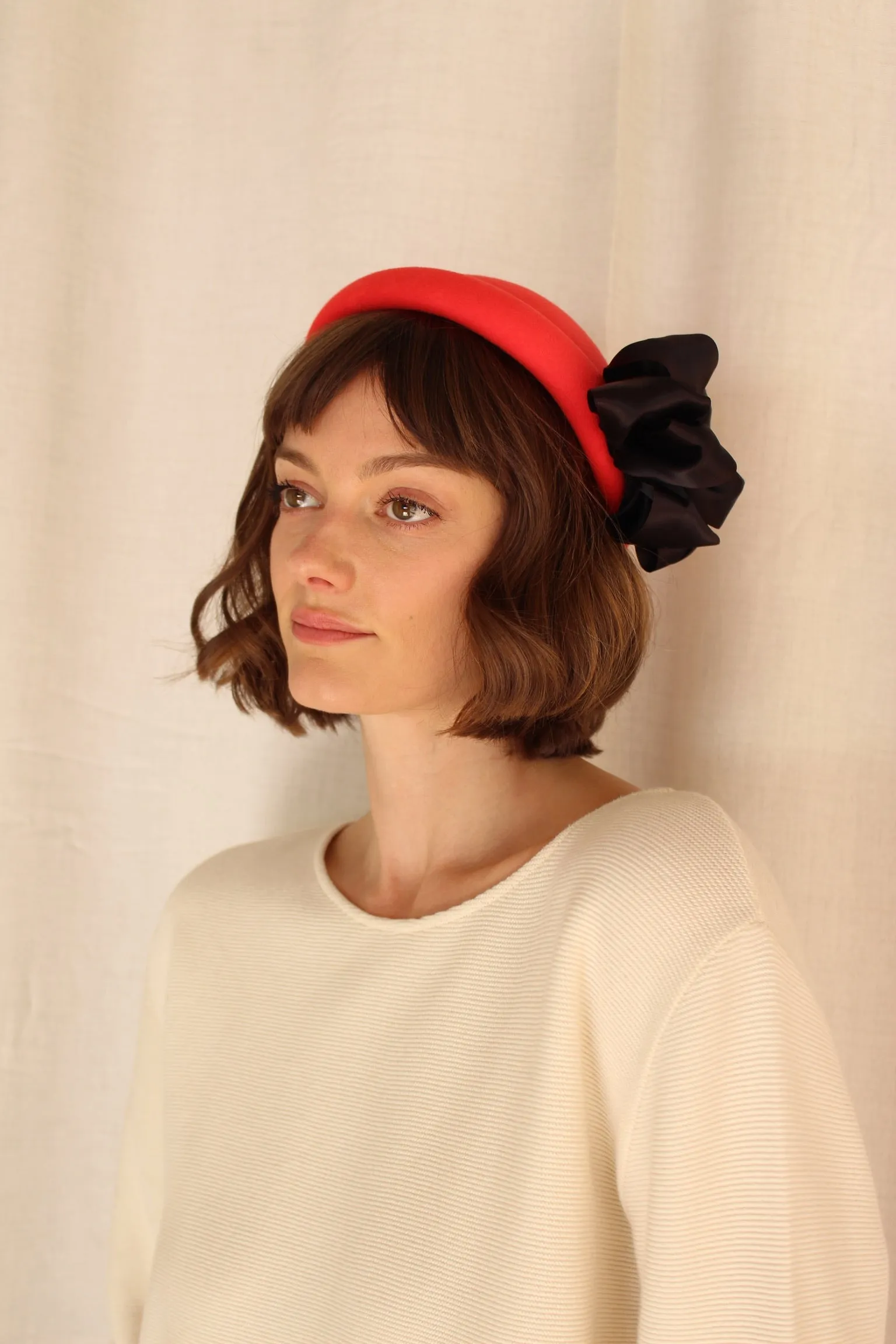 Amazing Vintage Holly Felted Wool & Satin Ribbon Hat sold by NA NIN product image thumbnail 4
