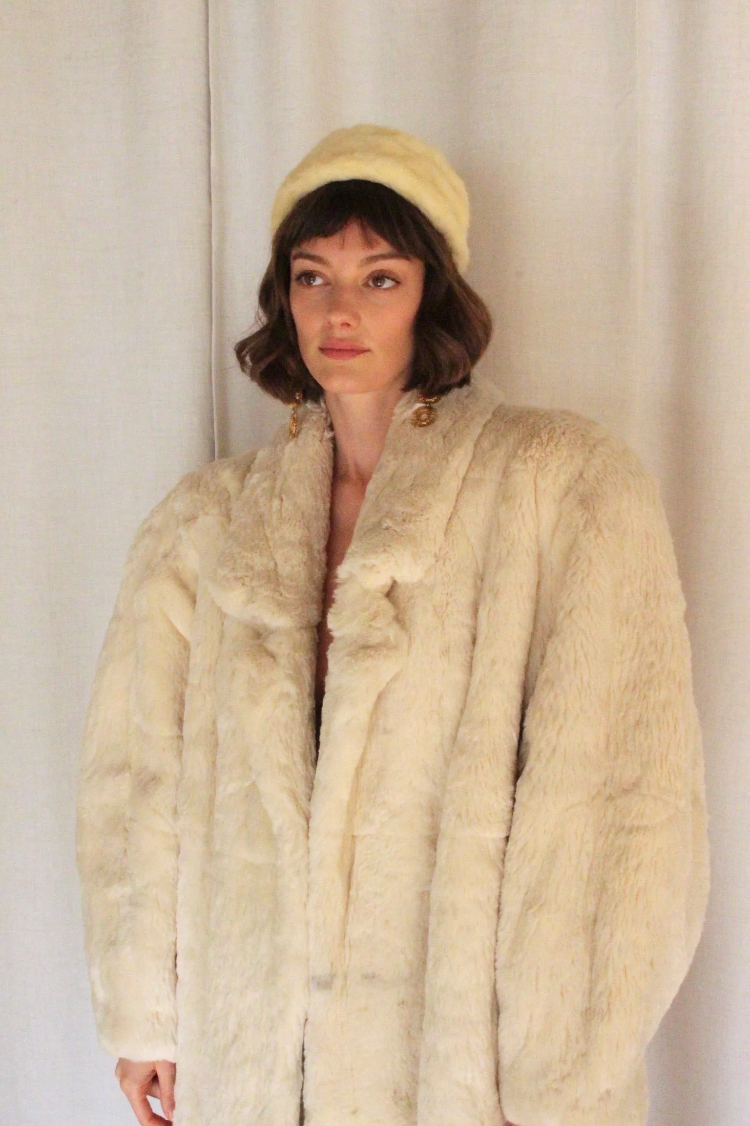 Vintage Cloud Fur Open Drape Coat sold by NA NIN product image thumbnail 4