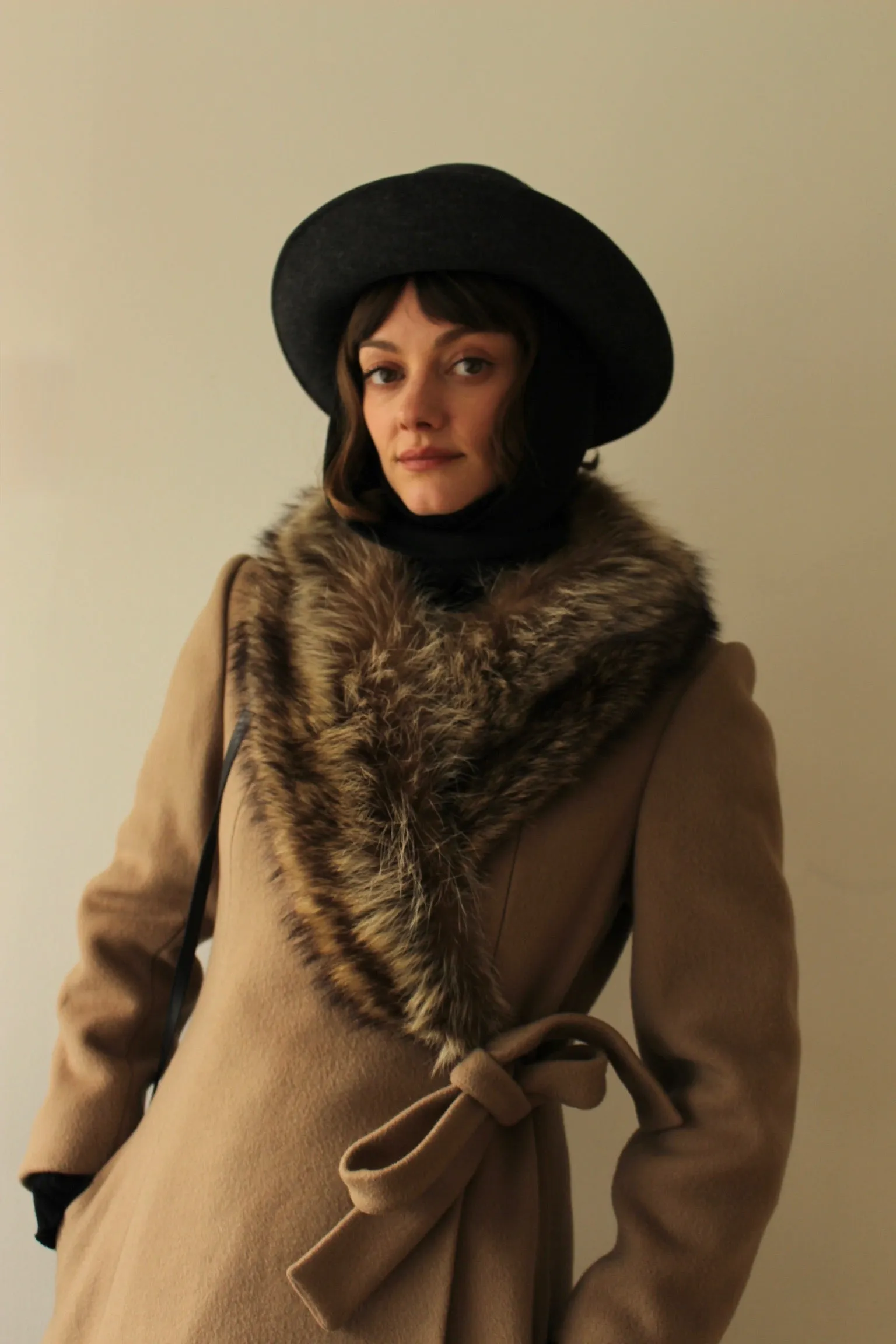 Vintage Charcoal Felt Wool Tie Hat sold by NA NIN product image thumbnail 3