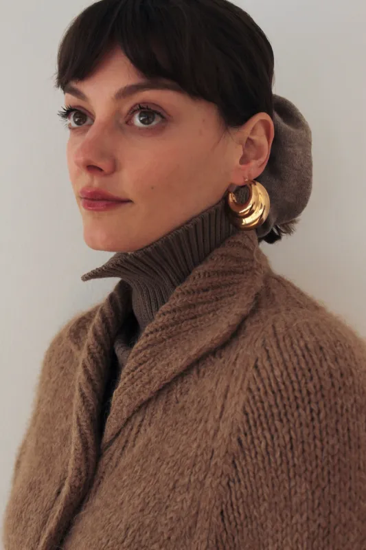 Amazing Vintage Chunky Gold Hoop Earrings made by NA NIN
