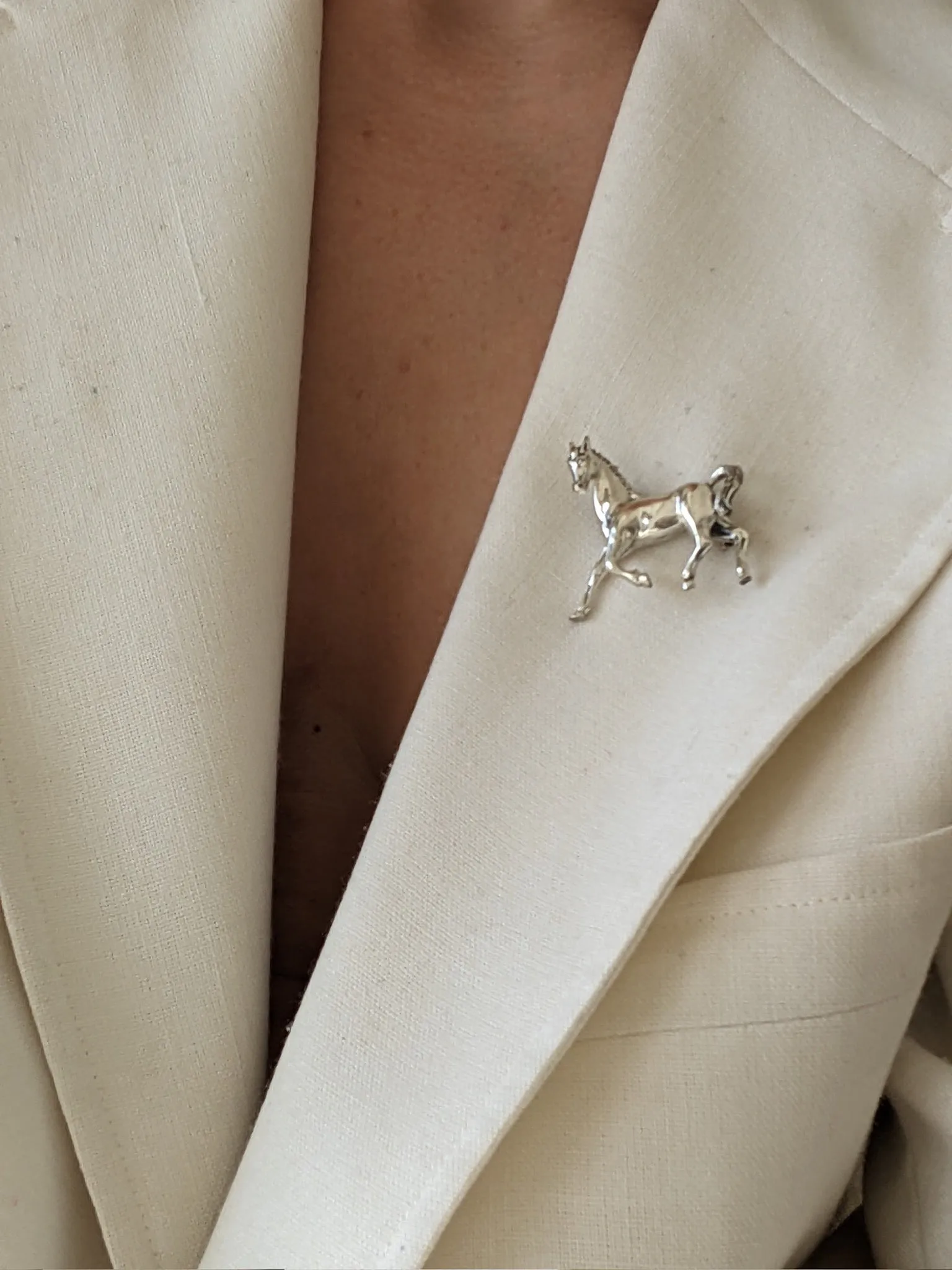 Incredible Vintage Sterling Silver Horse Brooch sold by NA NIN product image thumbnail 3