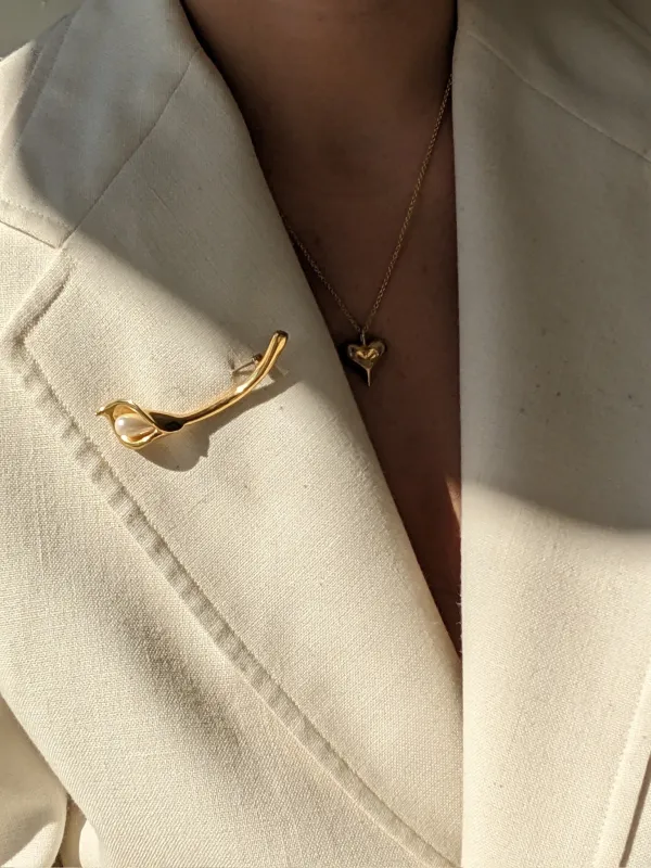 Lovely Vintage Calla Lily Brooch sold by NA NIN