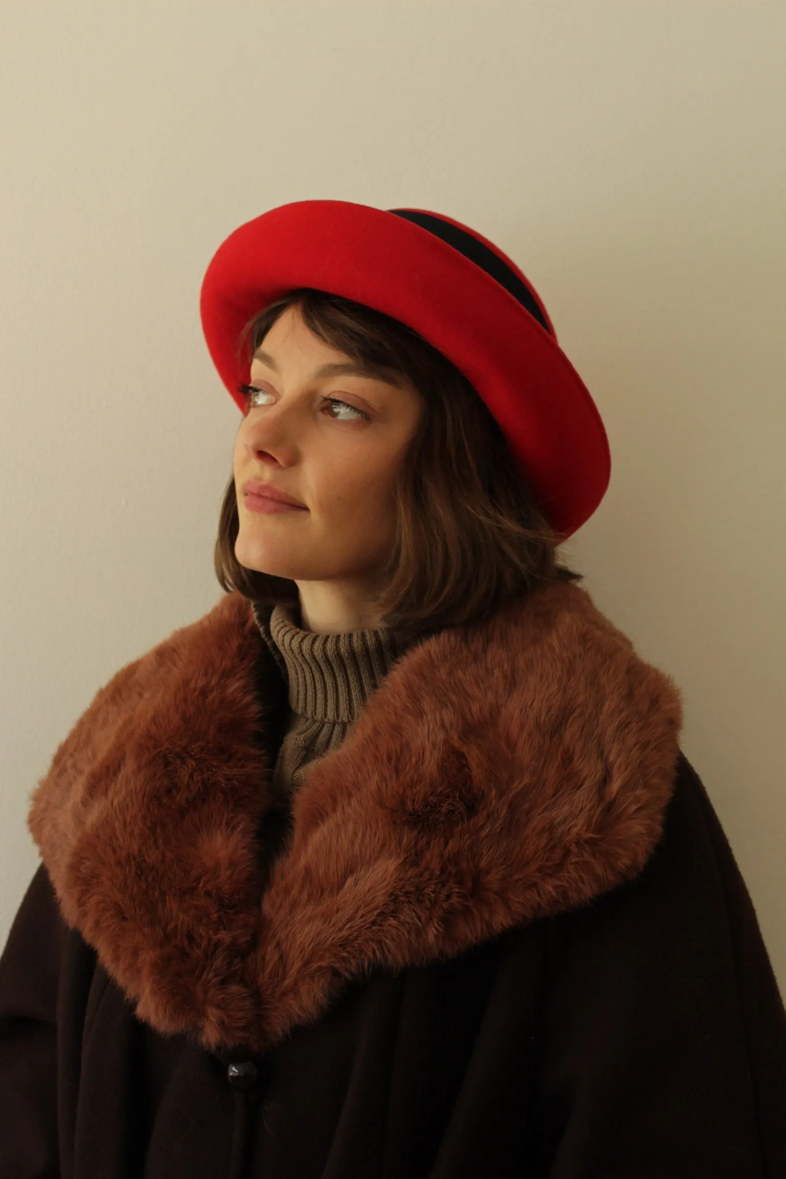 Lovely Vintage Crimson Felted Wool Hat sold by NA NIN product image thumbnail 2