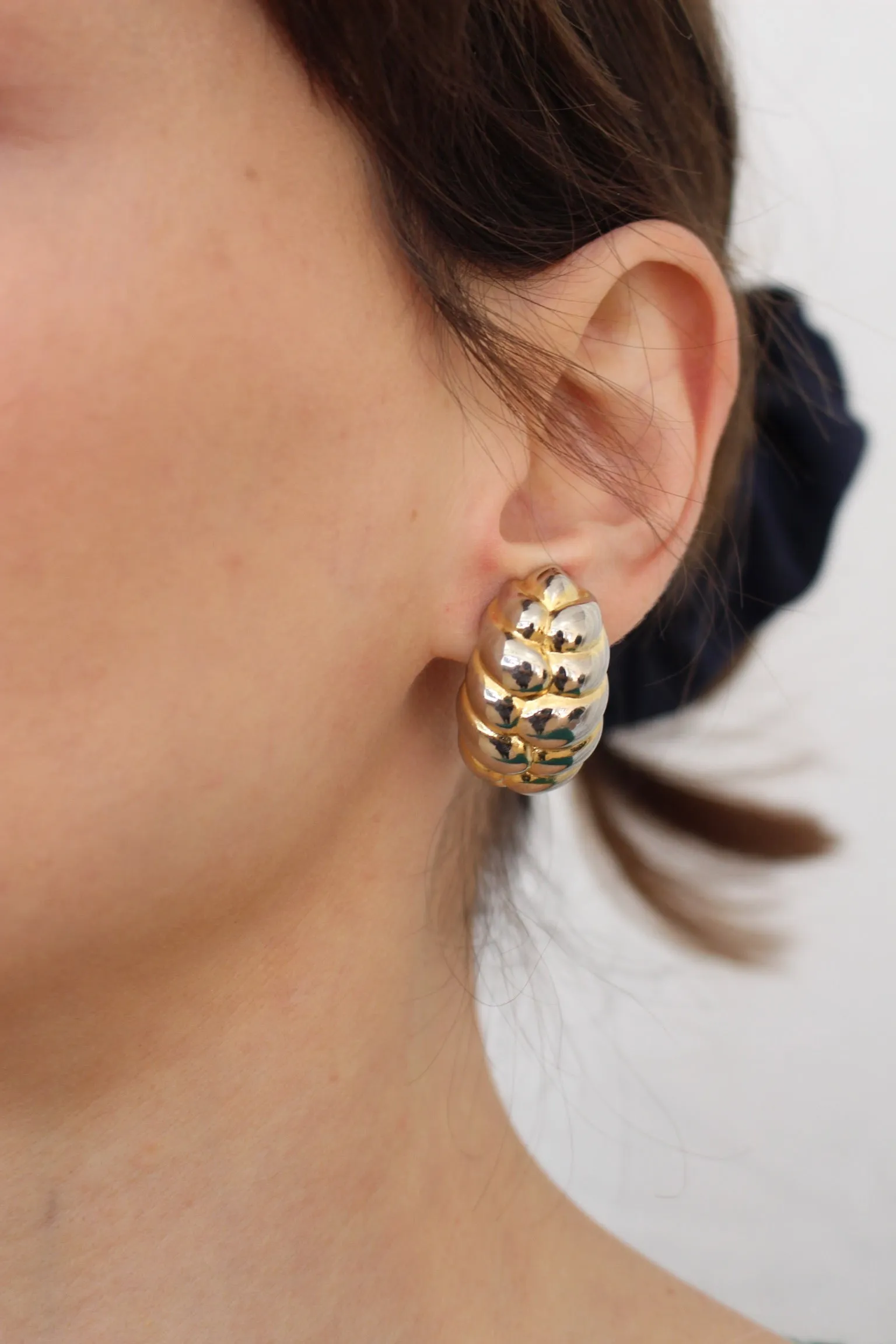 Beautiful Vintage Erwin Pearl Earrings sold by NA NIN product image thumbnail 3