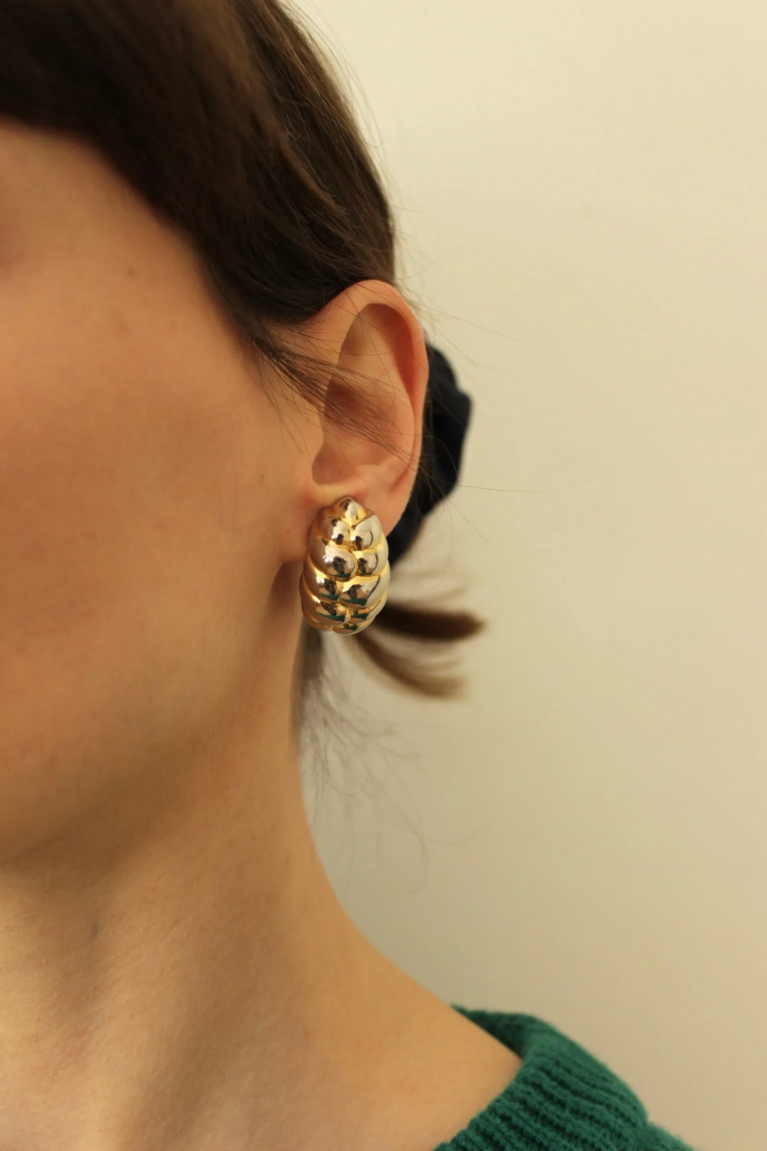 Beautiful Vintage Erwin Pearl Earrings sold by NA NIN product image thumbnail 2