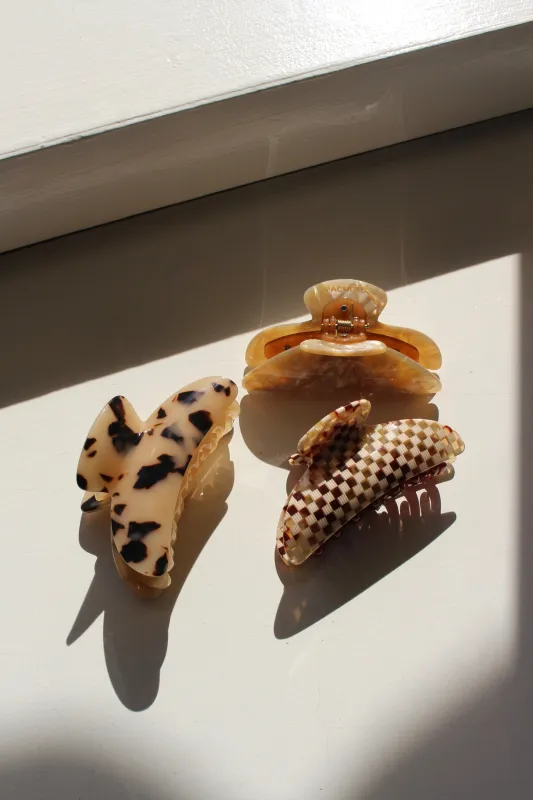 Midi Heirloom Claw sold by NA NIN