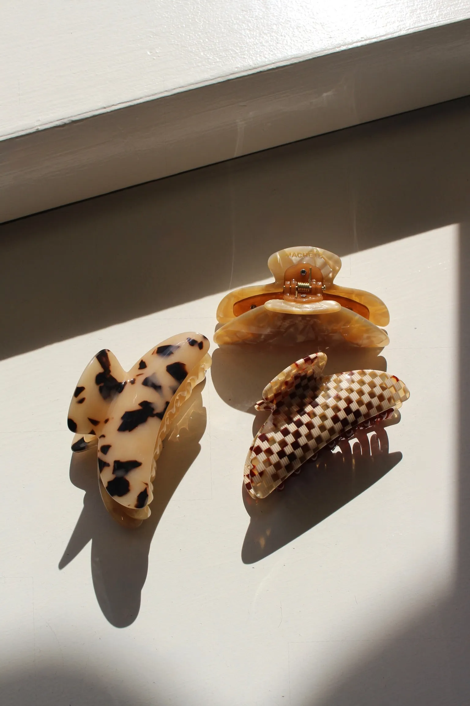 Midi Heirloom Claw sold by NA NIN